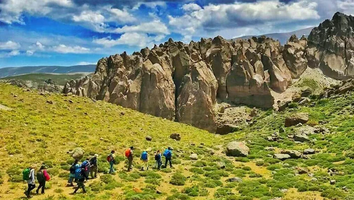 بازدید و سفر گردشگران از شهرهای دیگر در شیروان دره سی اردبیل 1456876897468